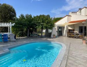 Villas St Cyprien magnifique Villa piscine privee 10 personnes : photos des chambres
