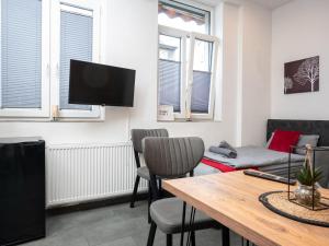 Serviceroom24 - Apartment 2 in Recklinghausen Hoch WLAN - Smart-TV - 24-7 Check-in und Küche