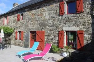 La Colline Aux Écureuils - Hanvec