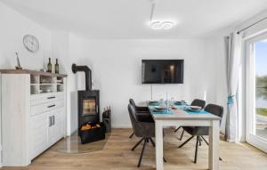 Amazing Home In Tossens With Kitchen