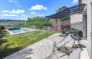 Nice Home In Saint-Laurent-De-La-Ca