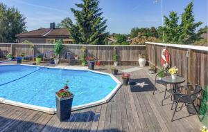 Gorgeous Home In Västervik With Wifi