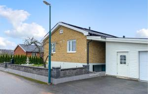 2 Bedroom Amazing Apartment In Vimmerby