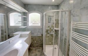 Maisons de vacances Nice Home In Leon With Kitchen : photos des chambres