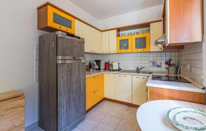 Amazing Apartment In Porec With Wifi And 2 Bedrooms