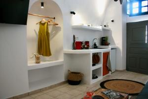 The Wine Cellar House by A Terre Cave Villas