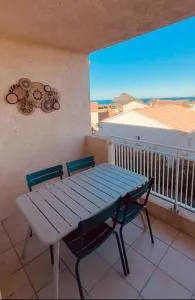 Charmant T2 rénové avec vue mer - Prunete