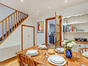 2 Bed in Weymouth 94093