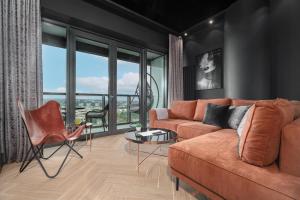 MARGI Velvet Apartament 13TH FLOOR LED CEILING BATH POOL