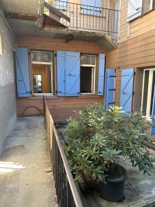 Appartements Le Refuge T3 centre ville 63m2 pied des montagnes : photos des chambres