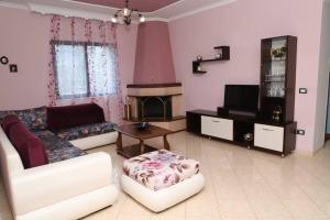 Toni Apartment Berat