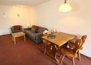 Apartment 11 - Ferienresidenz Roseneck, 2 Schlafzimmer, mit Schwimmbad in Todtnauberg bei Feldberg