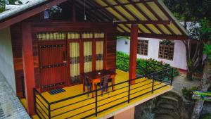 Nine Arch Wood Cabin