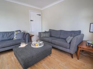 8 Biddlecombe Orchard