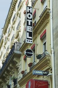 Hotels Hotel Poussin : photos des chambres