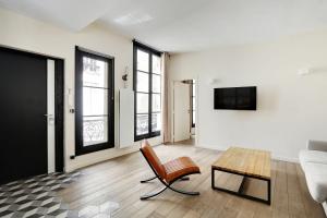 Pick A Flats Apartment in Le Marais - Rue Sainte Croix de la Bretonnerie