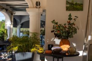 Villa Pacifica by Abahana Villas