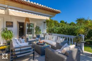 Villa Pacifica by Abahana Villas