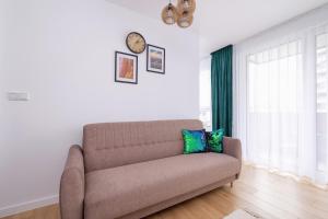 Stylish Apartment near Tauron Arena by Rent like home