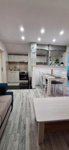 Apartment Elena - 4hvězdičkové hotely ve městě Herceg Novi