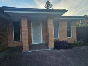 Convenient New Private granny flat - Fairfield