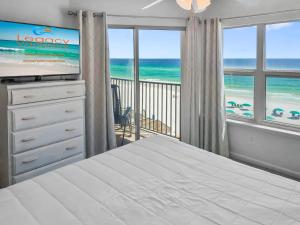 Budget Friendly 2 Bd Condo With $1,000,000 View