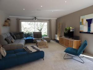 Villas VILLA de charme avec piscine et jardin en bord de mer : photos des chambres