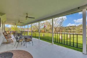 Lakeside Vineyard Retreat - Deavers Winery