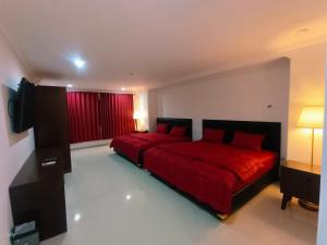 Cherry Blossom Hotel