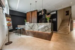 阿索托丽亚酒店 - 雷诺河畔卡萨莱基奥