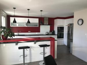 Standing au cœur de ville- Argelès-Gazost-140 m2-3étoiles