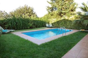 obrázek - Impressive Rethymno Villa | 3 Bedrooms | Villa Kiriya | Private Garden | Private Outdoor Pool | BBQ | Outdoor Sitting and Dining Area | Prines