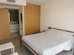 Centre Juan Les Pins 2P White Pearl garage