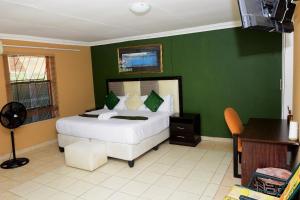 Obasi Green Inn Guesthouse