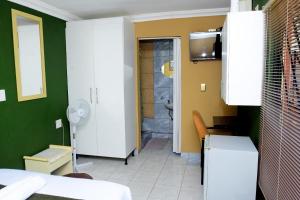 Obasi Green Inn Guesthouse