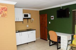 Obasi Green Inn Guesthouse