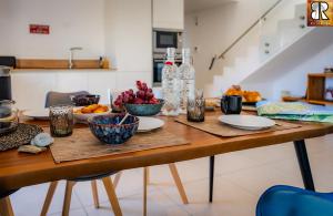 Villas VILLA ROCCA BRUNA, LE CAP CORSE 5 ETOILES : photos des chambres