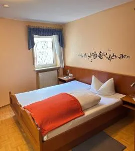 Gästehaus Krone - Remlingen