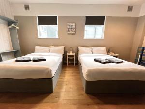 One-Bedroom Apartment room in Central Cove Guesthouse