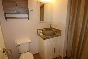 1B Unique 2 Bedroom Cerritos Beach Condo