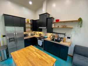 New, Modern, Country-feel, close to Arcata
