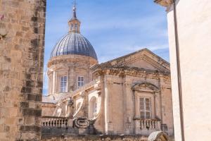 Kenova Apartments Old Town