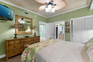 Beachfront Bliss Luxe 3BR Condo at Marisol Complex