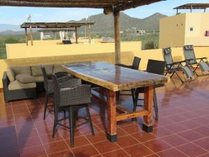 6B Mountain and Ocean Views Cerritos Beach Condo - Ubytování bez kategorie ve městě San Carlos