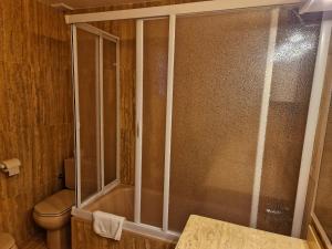 Apartment Luna Tossa De Mar with Jacuzzi, 5mins walking to the beach, sea and castle view big terrace