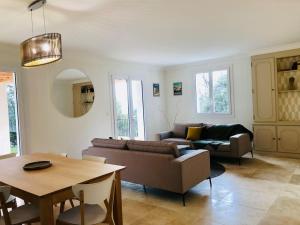 Villa Spacieuse dans le sud de la France