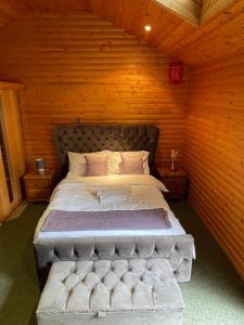 The Snug - Luxury En-suite Cabin with Sauna in Grays Thurrock