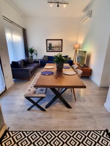 Suelo Flat Villa