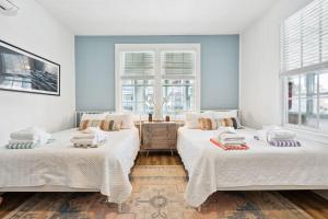 Folliday Inn - The Aguarama - Room 33 - Ubytování bez kategorie ve městě Folly Beach