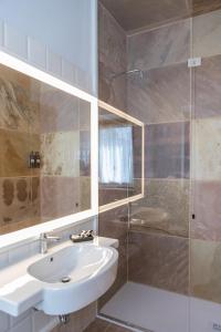 Camera Matrimoniale con Bagno Privato